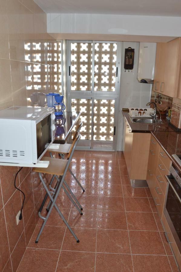 First Line Apartment *
